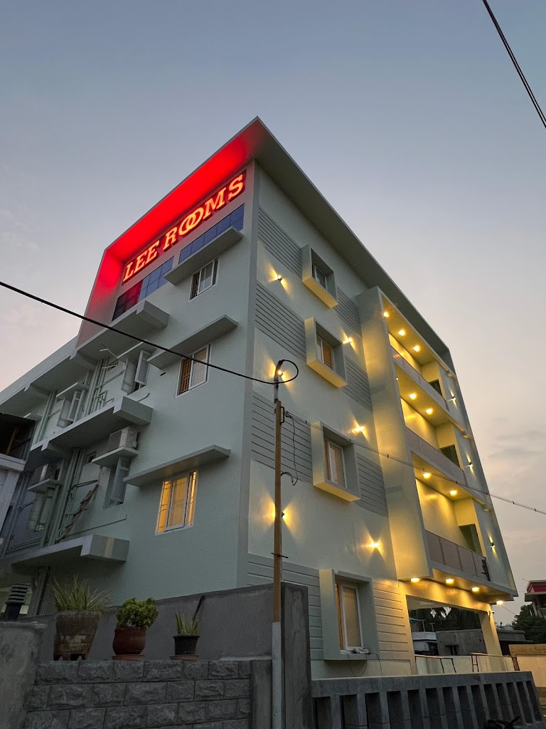 Lee Rooms