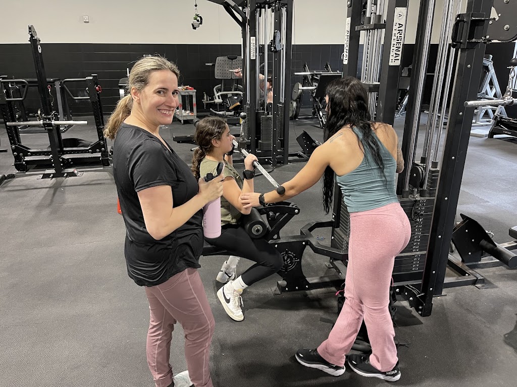  Fitness with Kiki Mazza