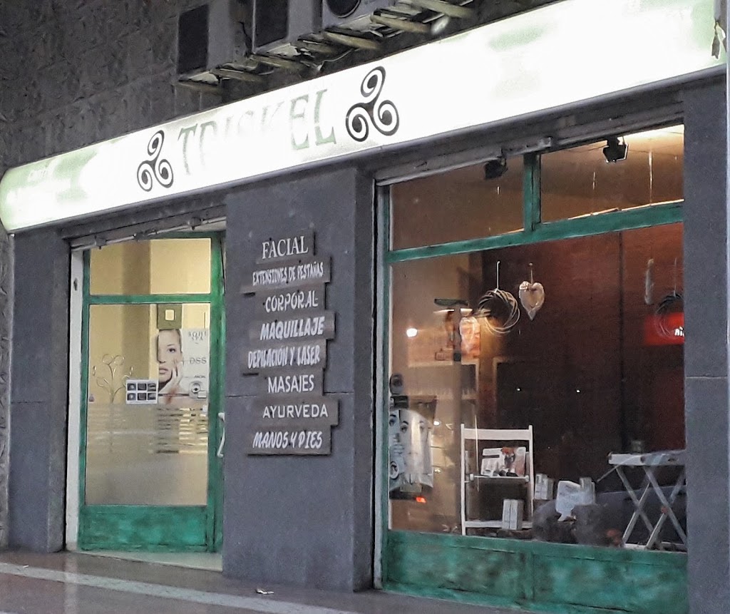 Triskel — Exterior