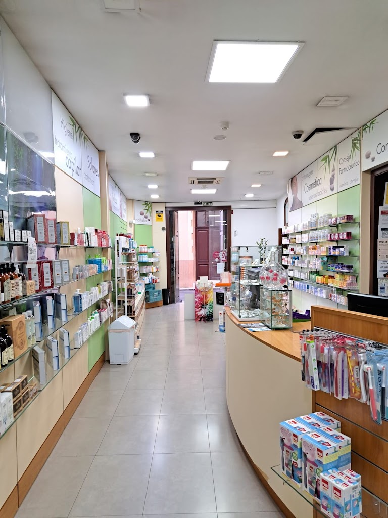 Farmacia La Plaza , Lcda Jesica Munoz