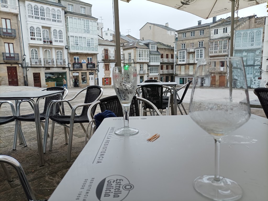 Restaurante Bar la Plaza — Ambiente