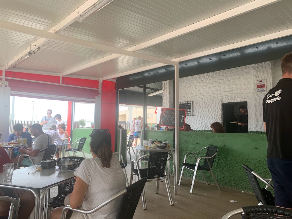 Bar Paquete — Ambiente