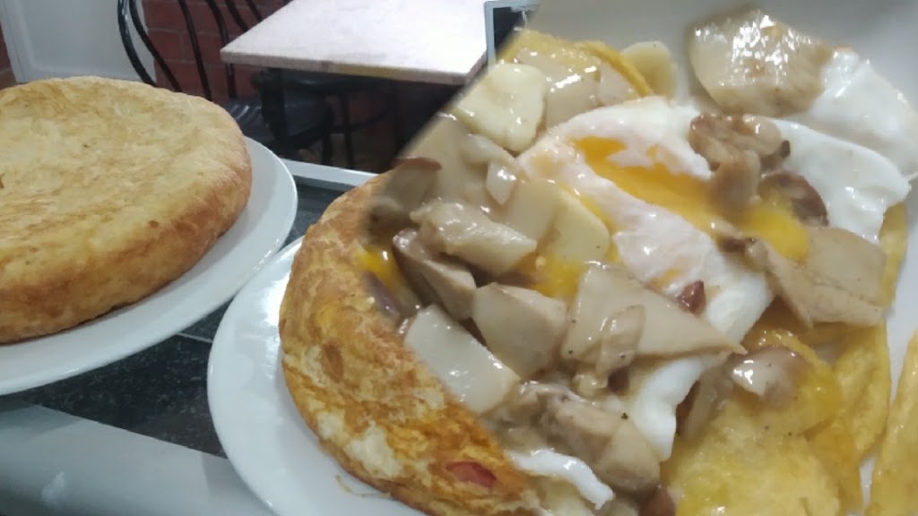 Restaurante El molinero Asador — Comida y bebida
