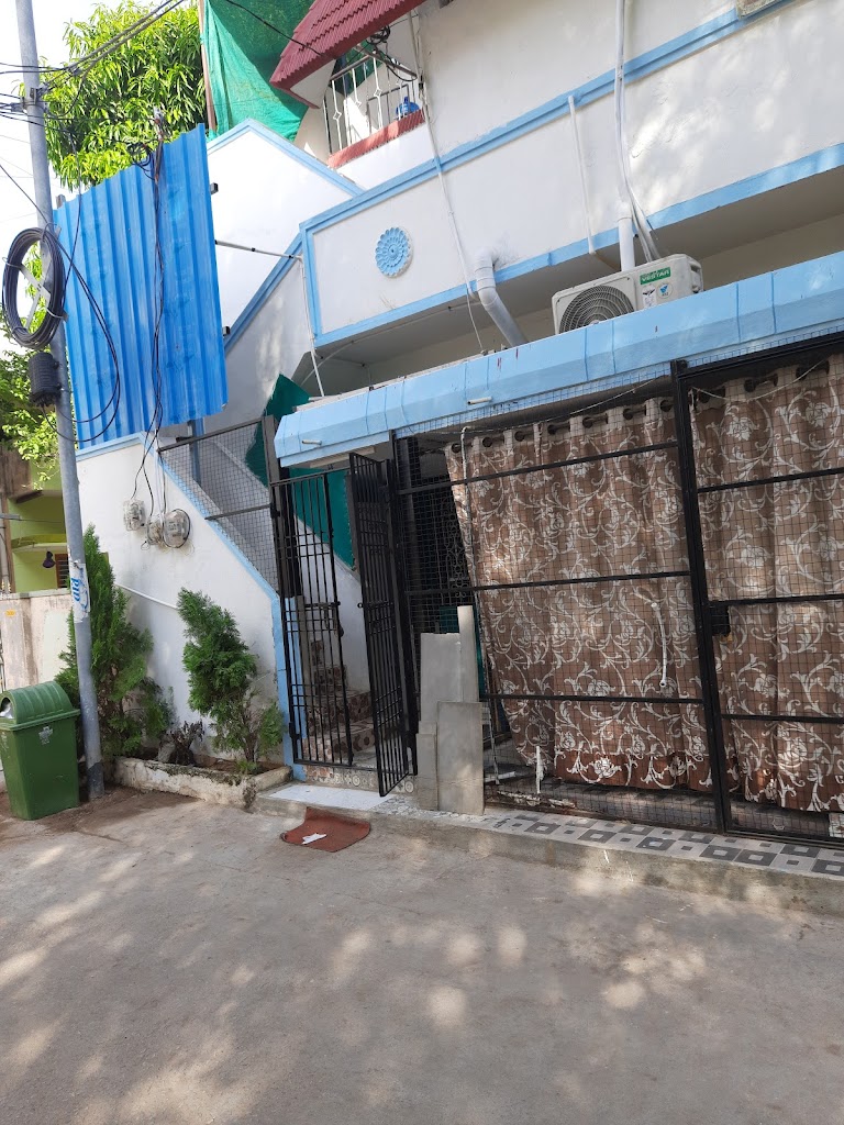 Officer S Guest House And Dormitory Oyo