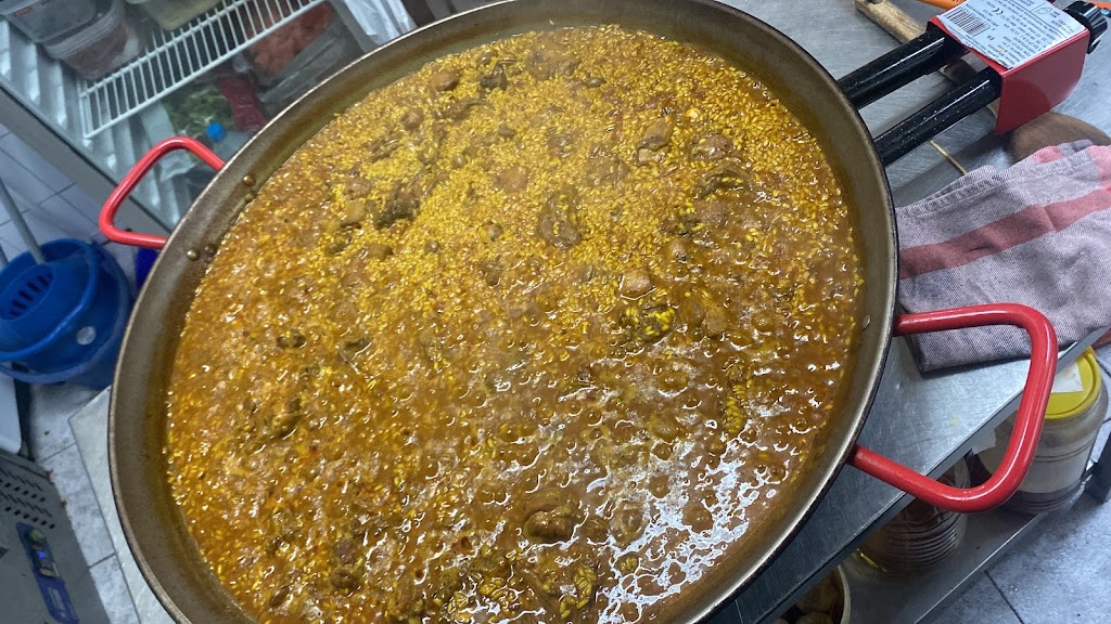 Aguila Bar Plaza de Espana | Restaurante en Elche | Alicante — Paella