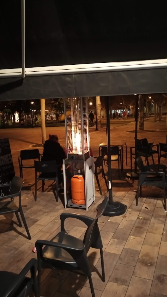 CHOPITO'S BAR. — Ambiente