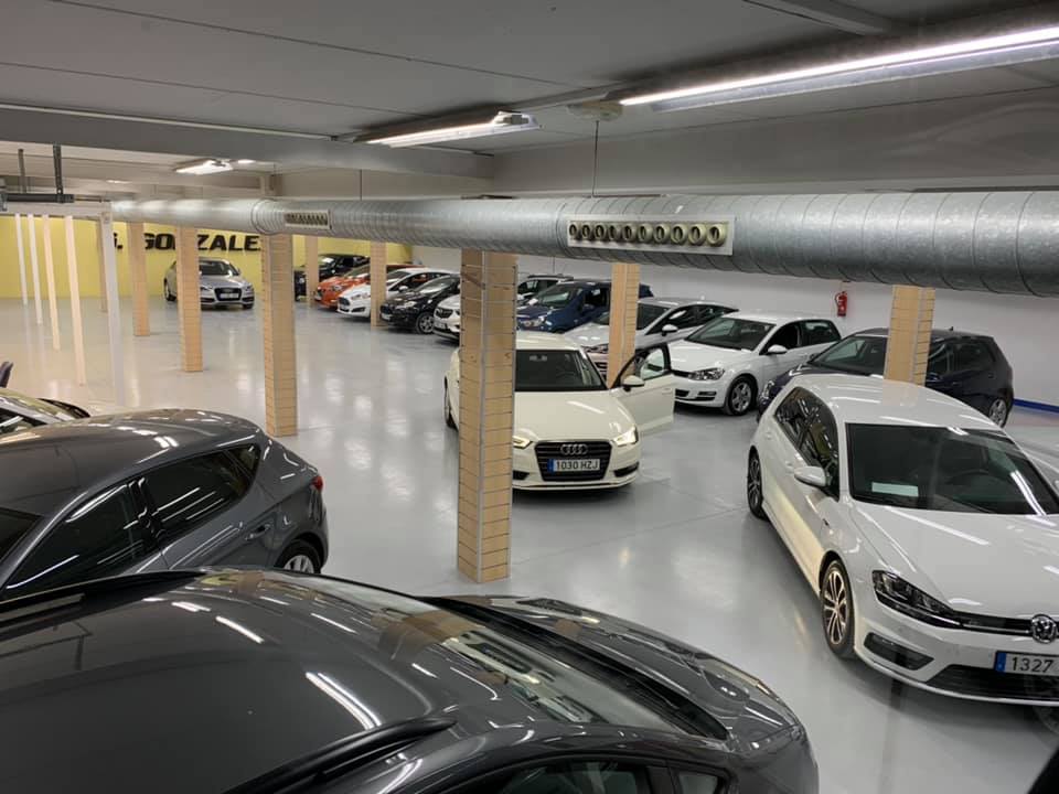 Automocion G. Gonzalez — Interior