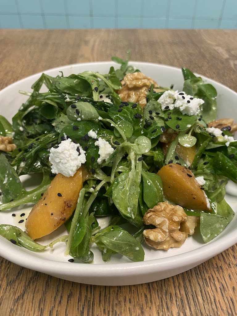 LA MODELO CRAFT BEER & FOOD — Comida y bebida