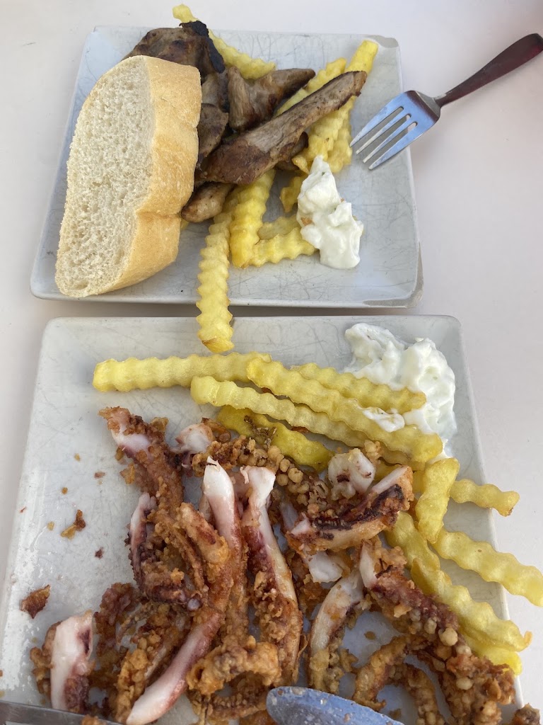 Cafeteria-Bar La Parada Nijar — Papas fritas