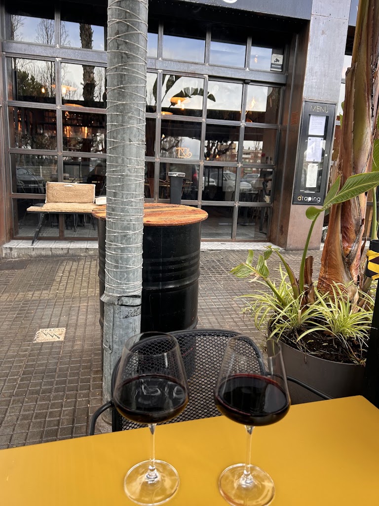 Bar restaurant Dtaping — Mas recientes