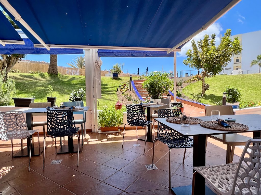 Fresh Restaurant & Garden Bar