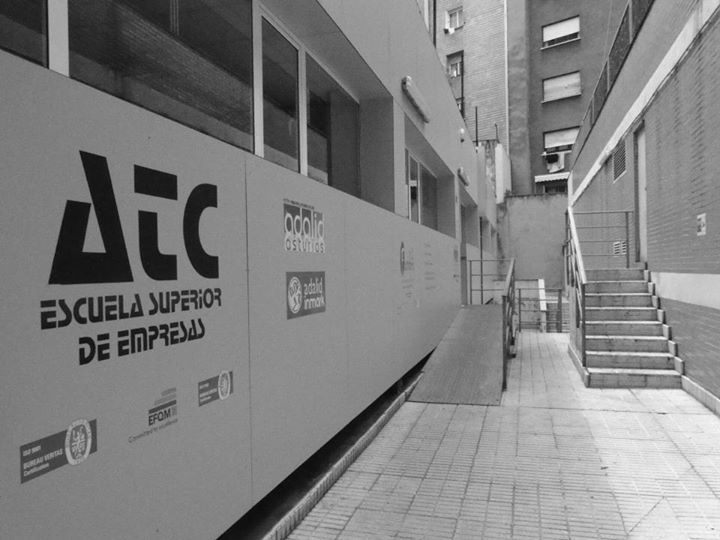 Escuela Superior de Empresas ATC — Del propietario