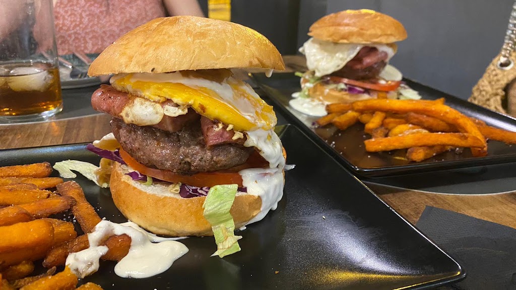 Lio Restaurante y Copas Palma del Rio — Papas fritas