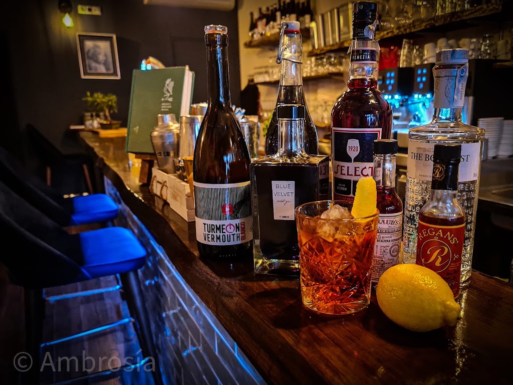 Ambrosia Gastrobar — Ambiente