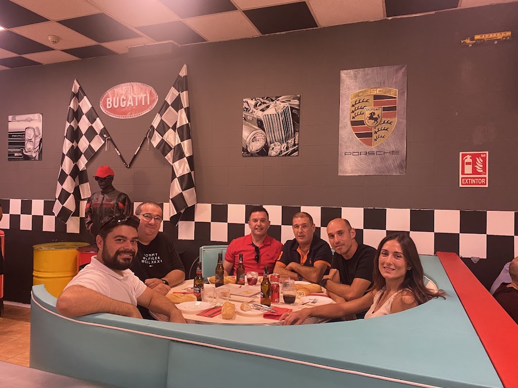 Hamburgueseria Kilometro cero — Ambiente