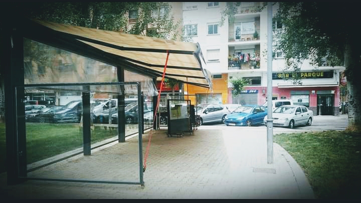 EL PARQUE. Cafe&Bar_Come&Bebe — Del propietario