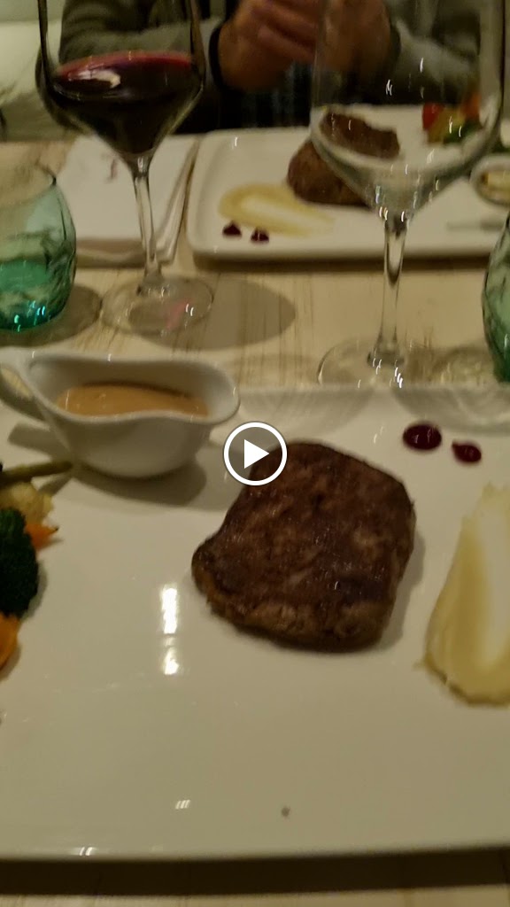 Restaurante Sunset Beach — Videos