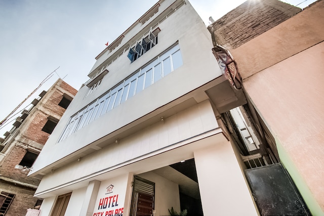 Oyo 49453 Hotel City Palace