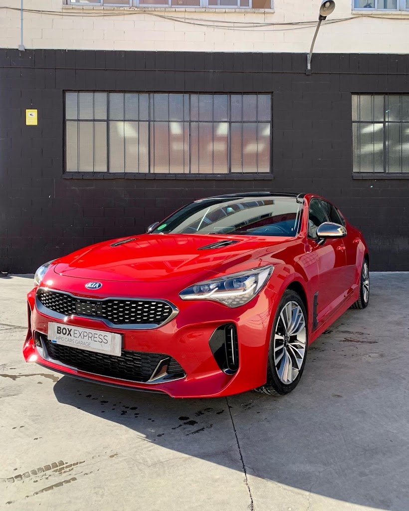 Box Express garage lavadero de coches a mano — Del propietario