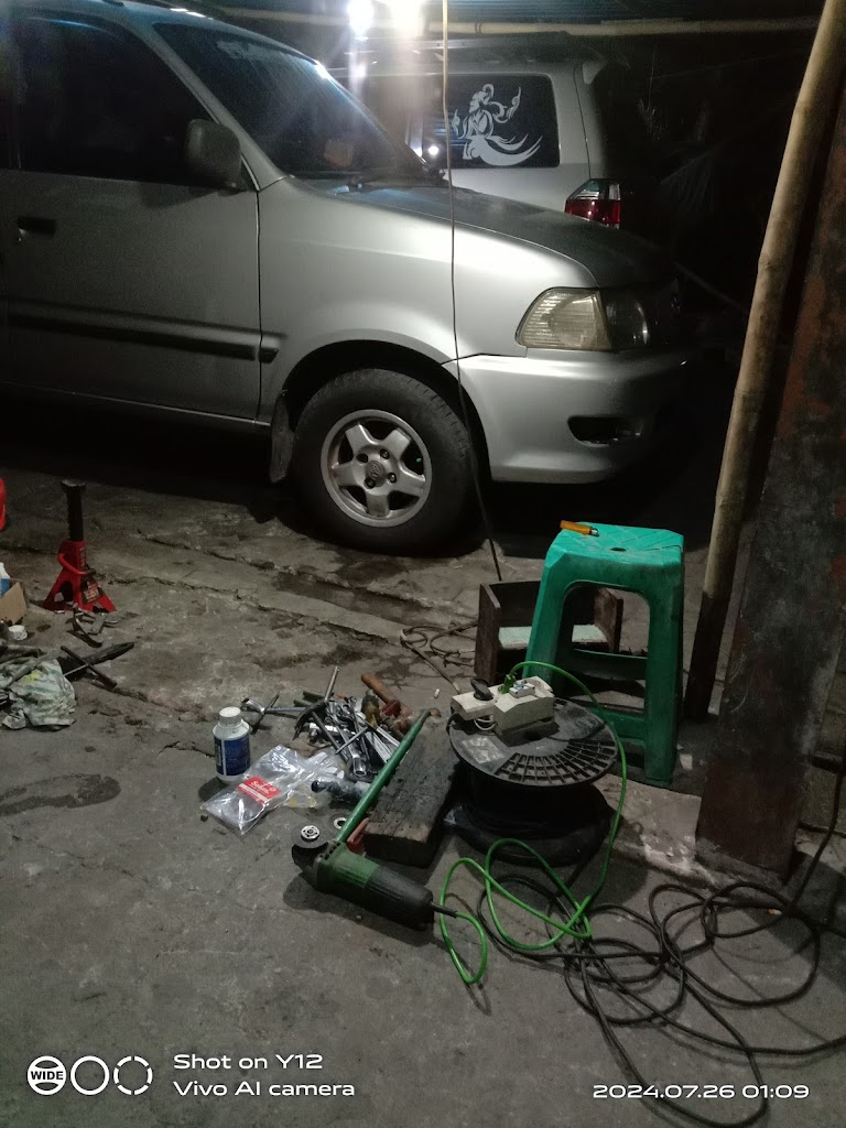 Bengkel Mobil bensin & diesel (1369)