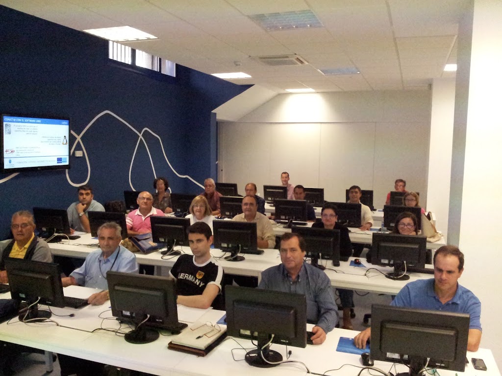 Conect@ - Centro de Nuevas Tecnologias https://conecta.alcobendas.org/ — Del propietario