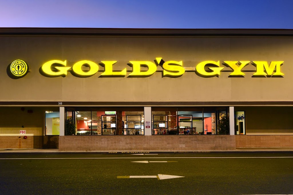 Gold's Gym