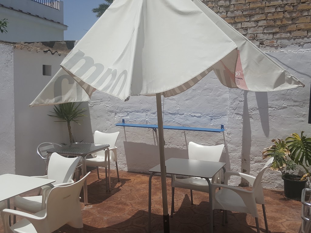 Bar El Postigo — Ambiente