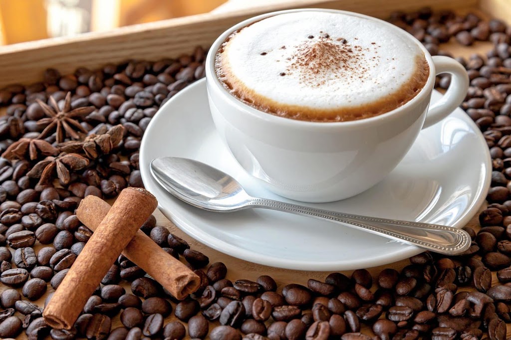 Cafe Mediodia — Comida y bebida