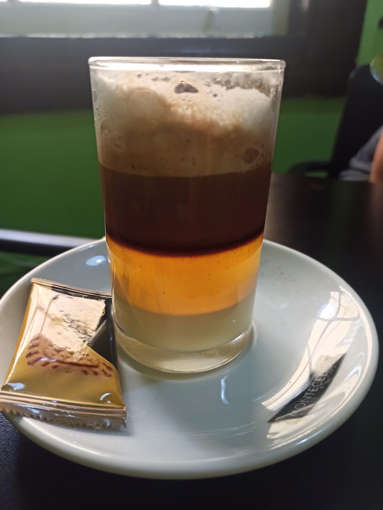 Heladeria Cafeteria Lima-Limon — Cortado