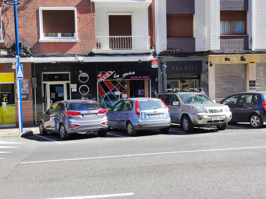 Salon de Juego La Guia