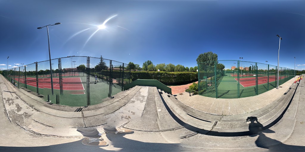 Centro Deportivo Embarcaciones * Tres Cantos — Street View y 360deg