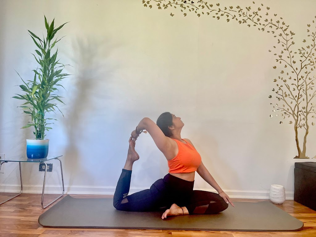  Yogalates with Hardee