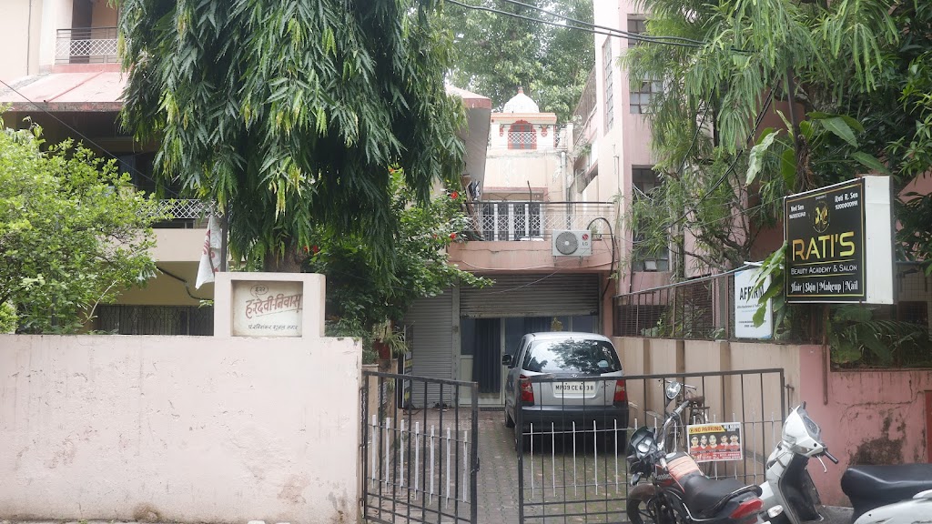 Rati S Beauty Academy Salon Hairstylist Beauty Salon In Indore