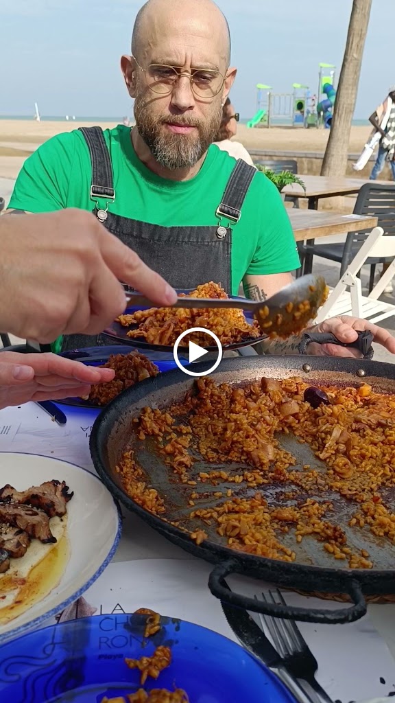 Arroceria La Chipirona Playa — Videos