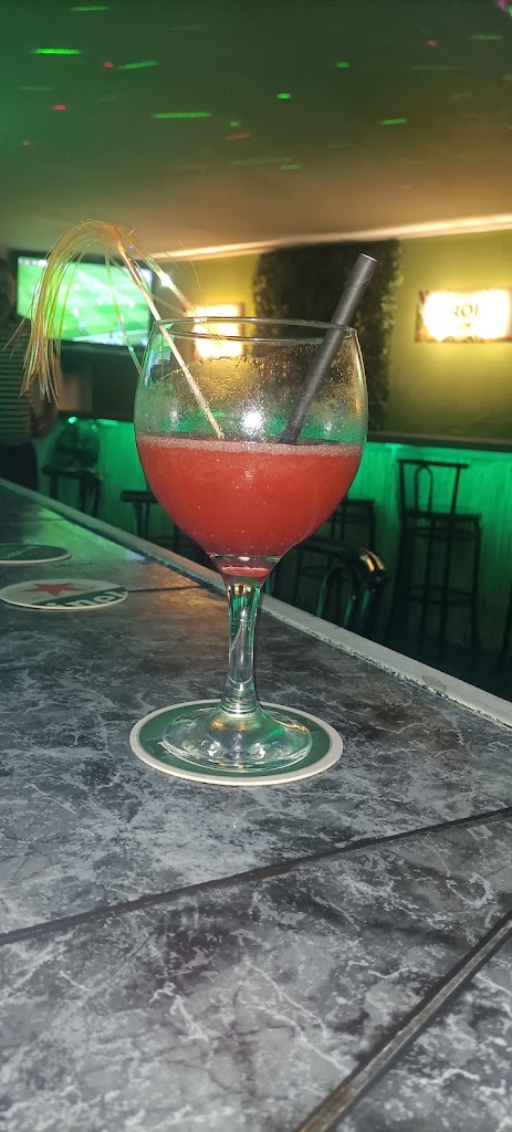 Tropic Thunder — Comida y bebida
