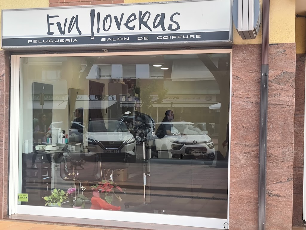 EVA LLOVERAS peluqueria unisex — Exterior