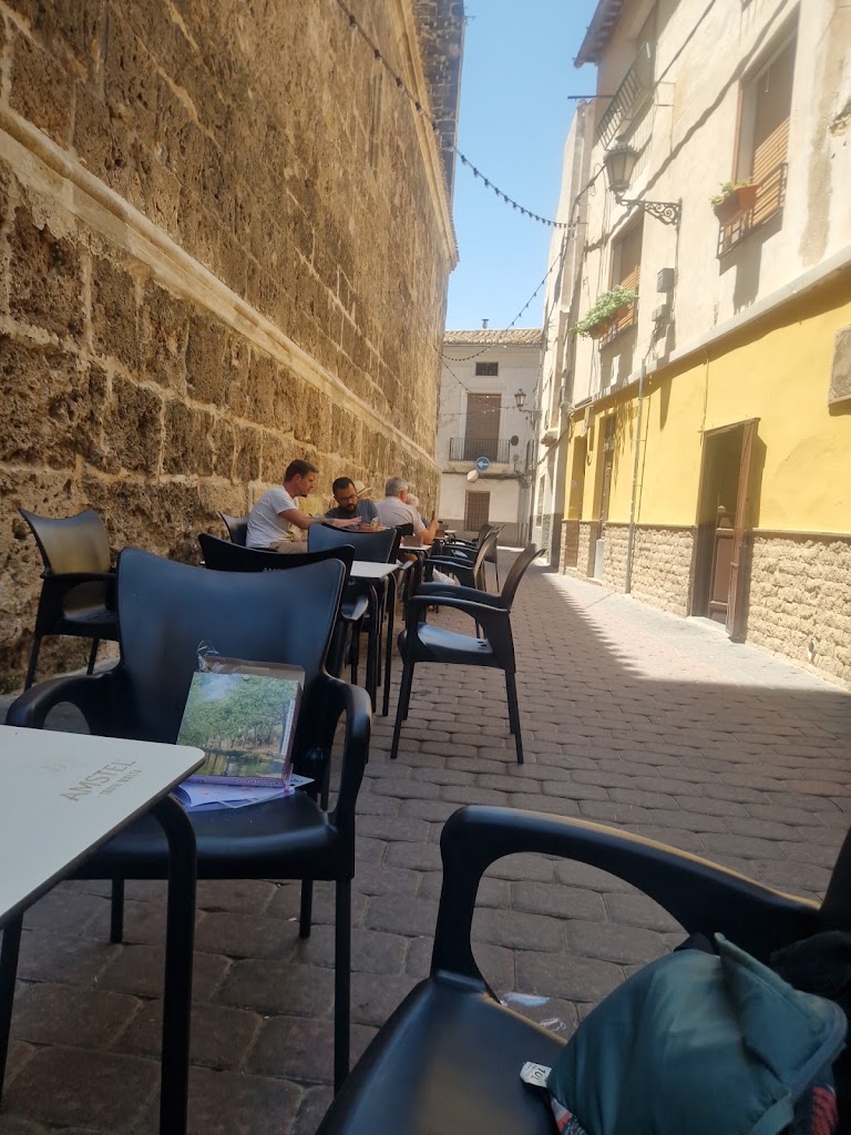 Bar Bodegon Isi — Ambiente