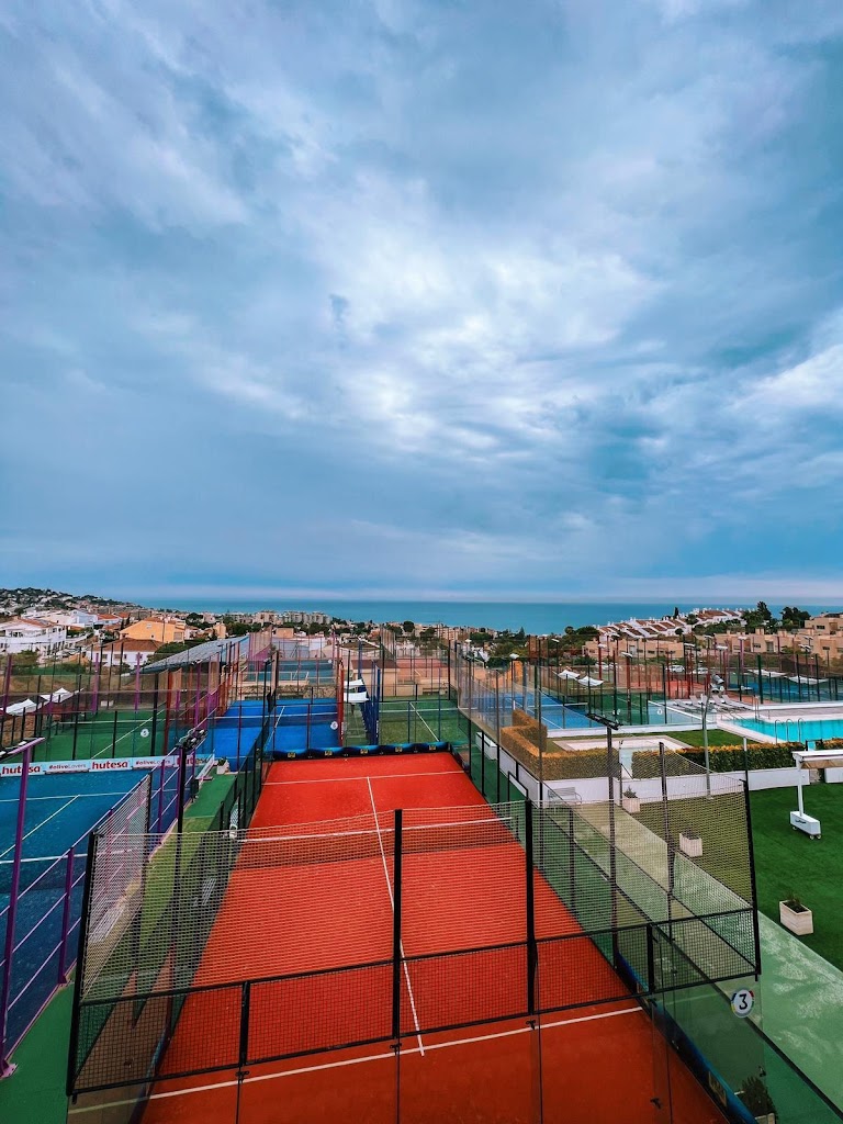 PADEL STAGES MALAGA