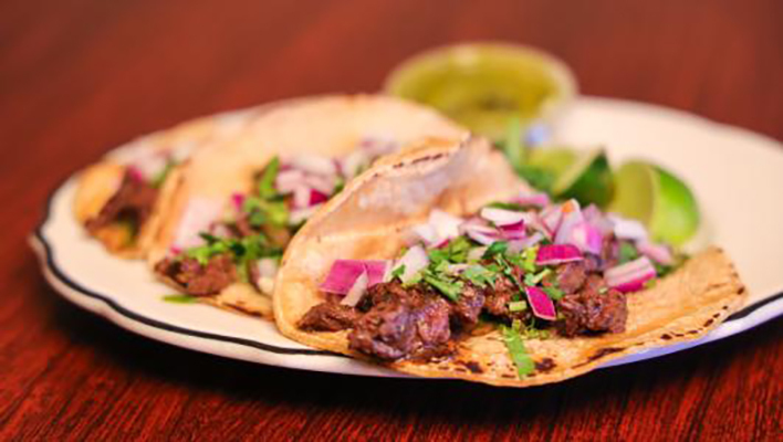  El Pig’s Butt Bar-B-Q