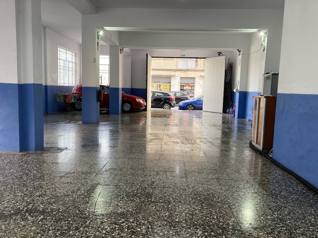Sailo - Lavadero de Coches y Tapiceria — Interior