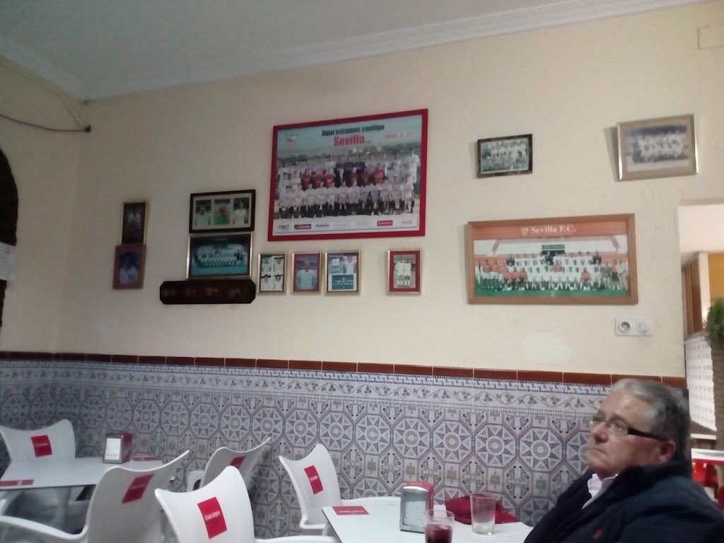 Pena Cultural Sevillista San Juan Bautista — Ambiente