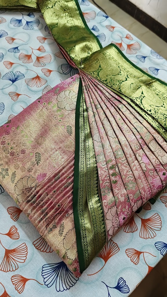 Karur Vasu Saree Drapist
