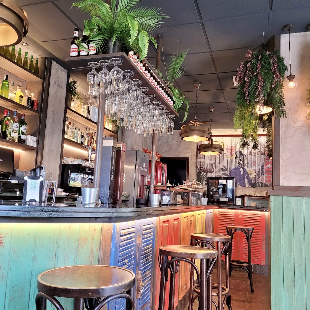 La Via Coffee&Beers — Ambiente