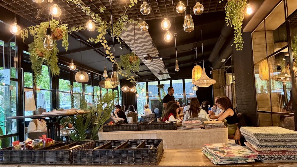 Restaurante Pintxaki Boadilla — Ambiente