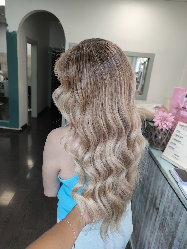 Maria Torres Hair Beauty — Del propietario
