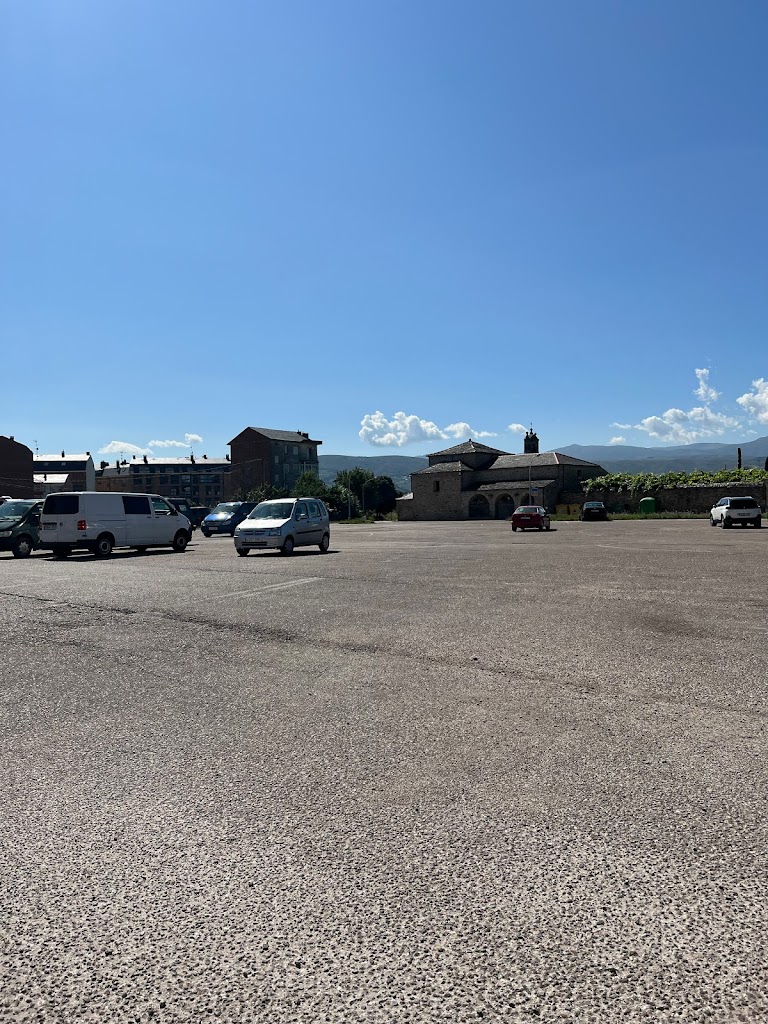 Parking Albergue Peregrinos