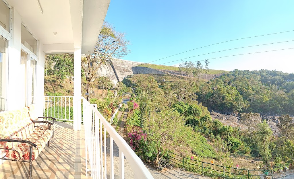 The Paradise View Stays