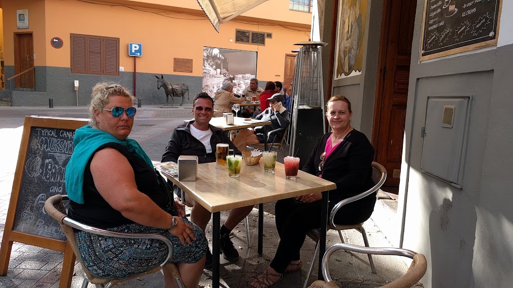 Bar/Cafe El Populacho — Ambiente