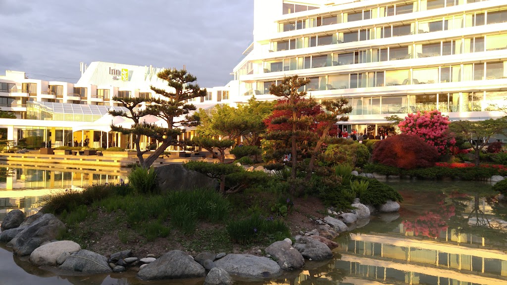 Inn at Laurel Point