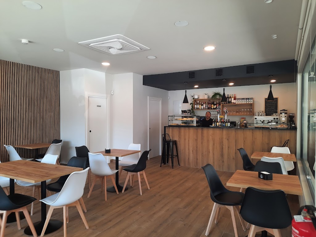 BAR "TREBOL" ( Burlada)